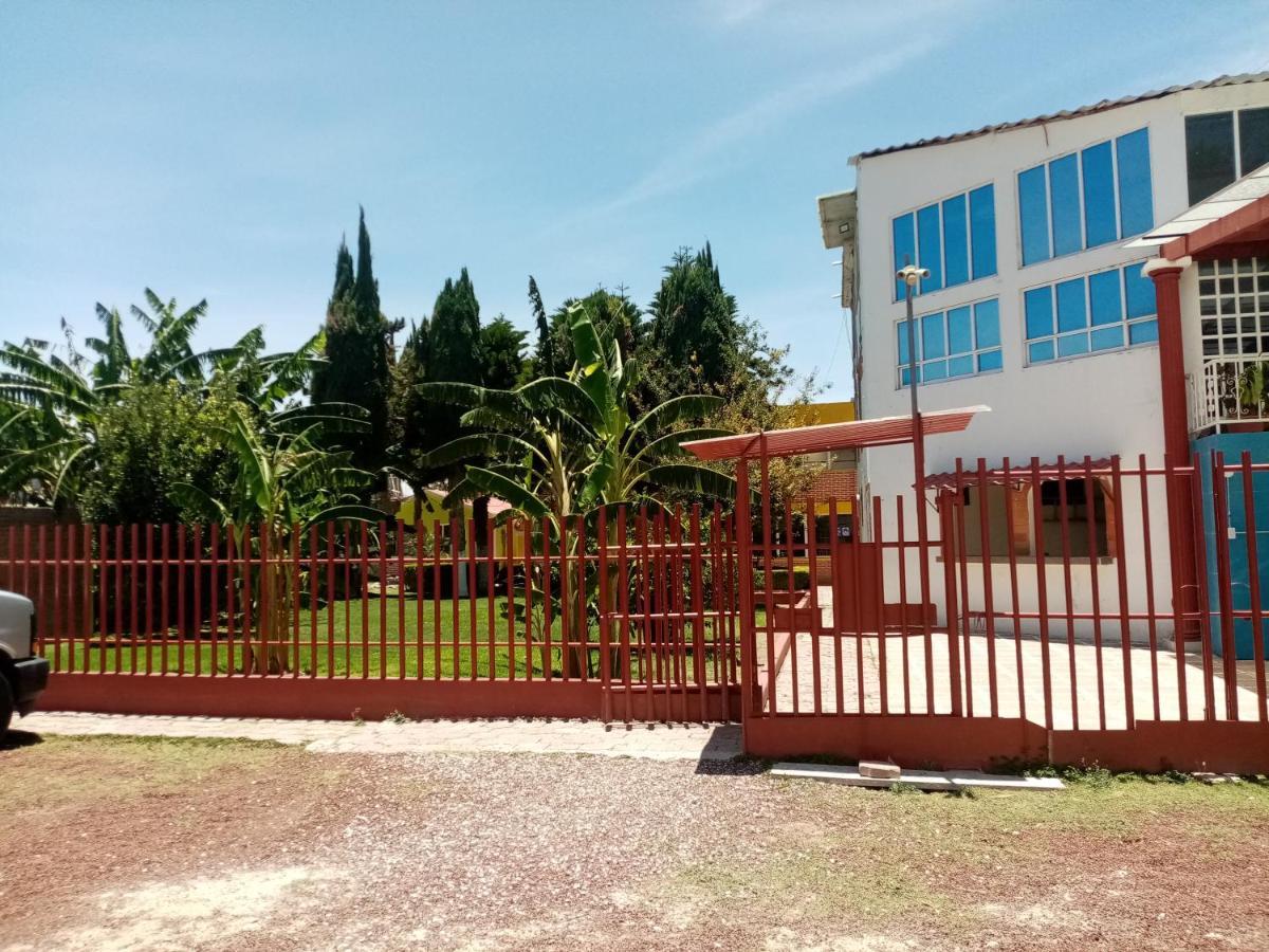 איסמיקילפאן Hotel Cipreses מראה חיצוני תמונה